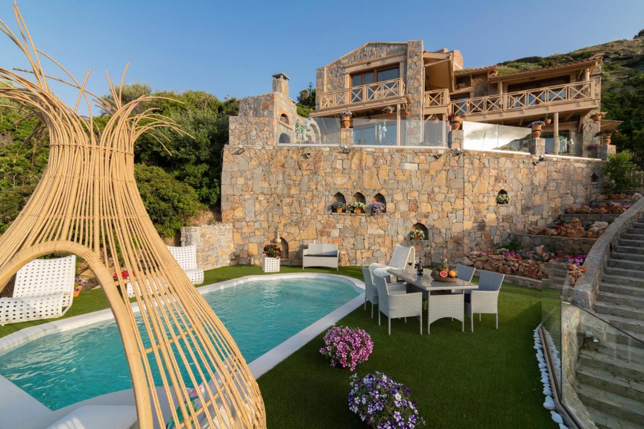 Felini Palace Agia Pelagia Exteriör bild