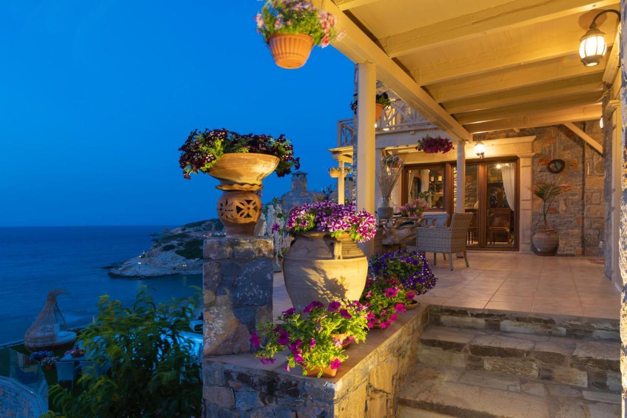 Felini Palace Agia Pelagia Exteriör bild