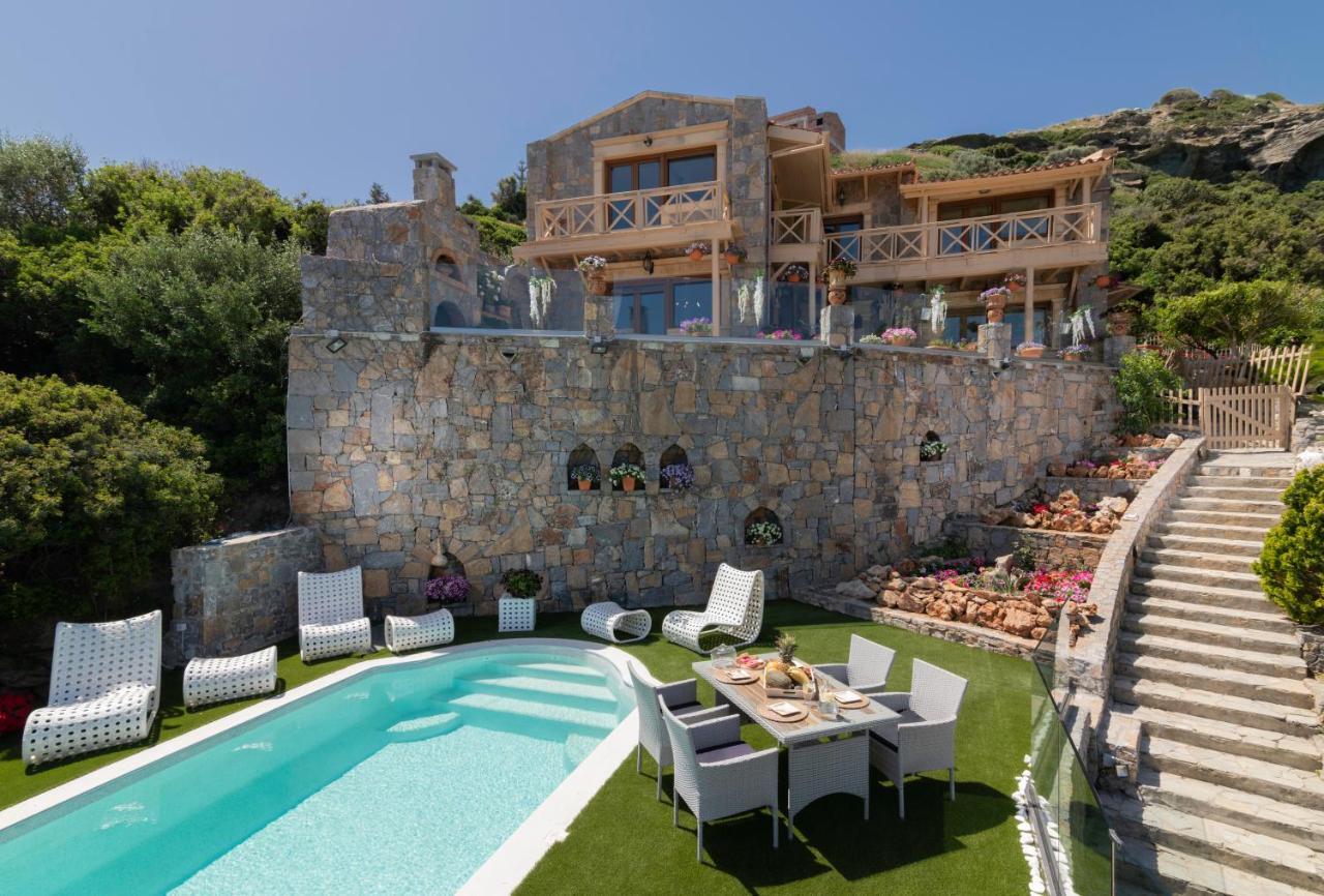 Felini Palace Agia Pelagia Exteriör bild